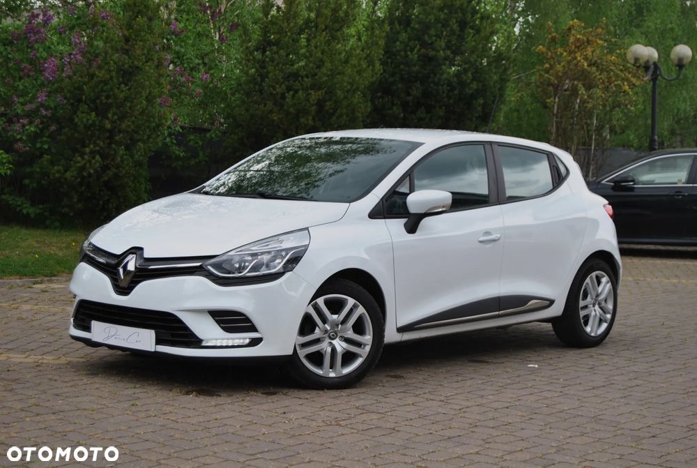 Renault Clio - 1