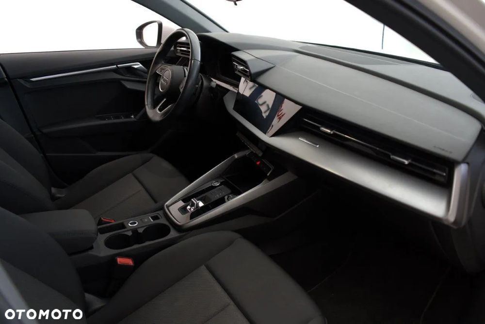 Audi A3 Sportback 35 TFSI mHEV S tronic - 13