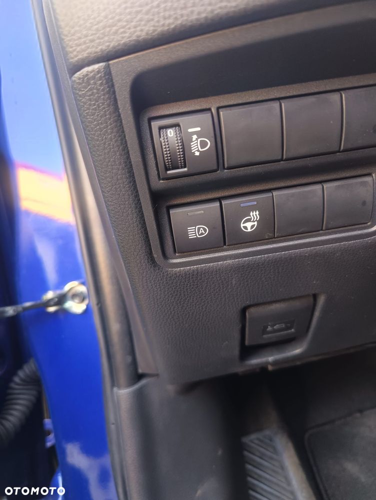 Toyota Yaris Hybrid 1.5 Executive - 30