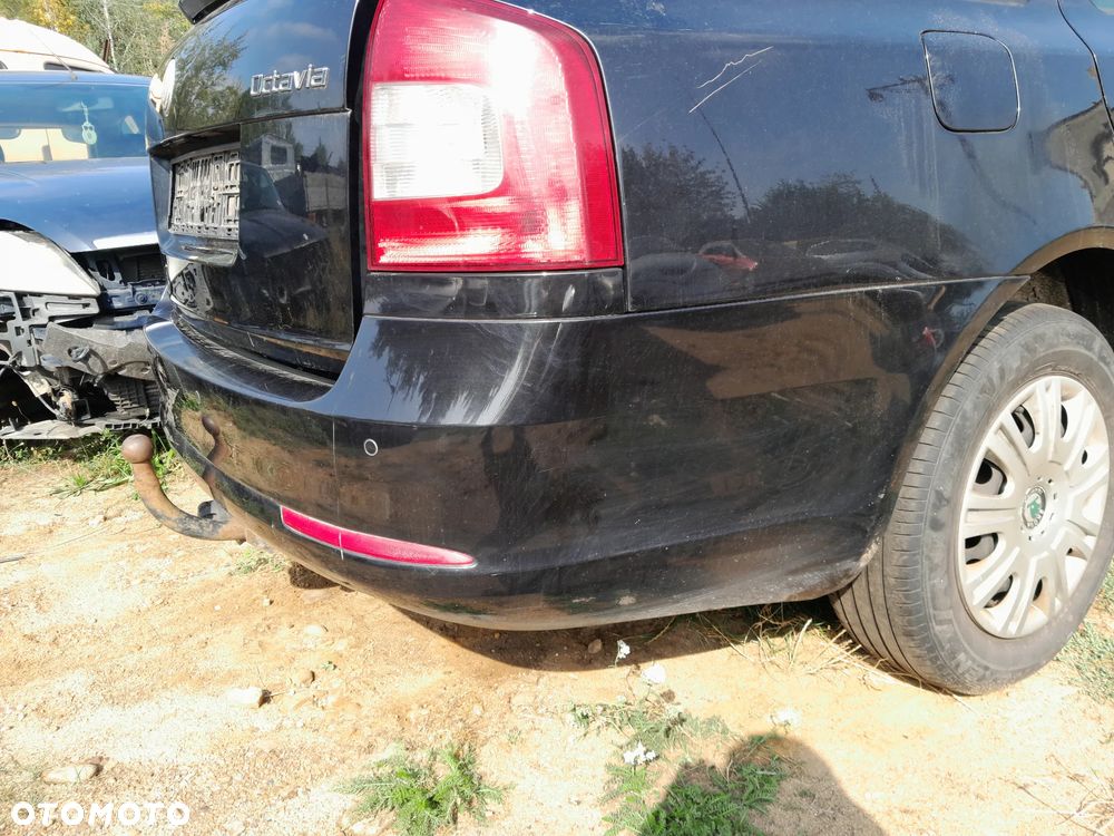 Zderzak tylny kompletny SKODA Octavia II lift 08-13r. kombi 9910 PDC - 2