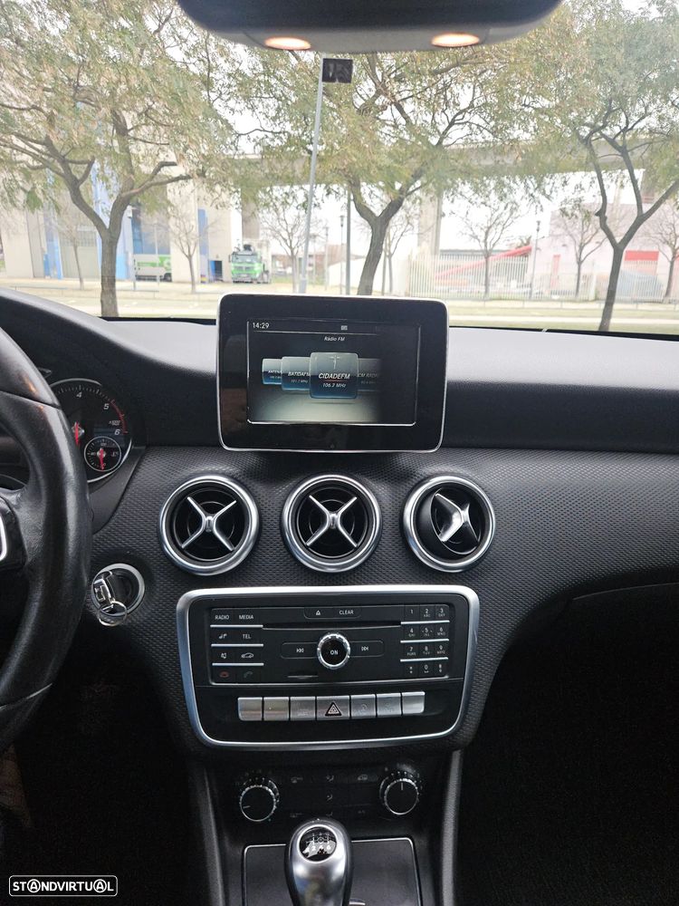 Mercedes-Benz A 180 d Style - 10