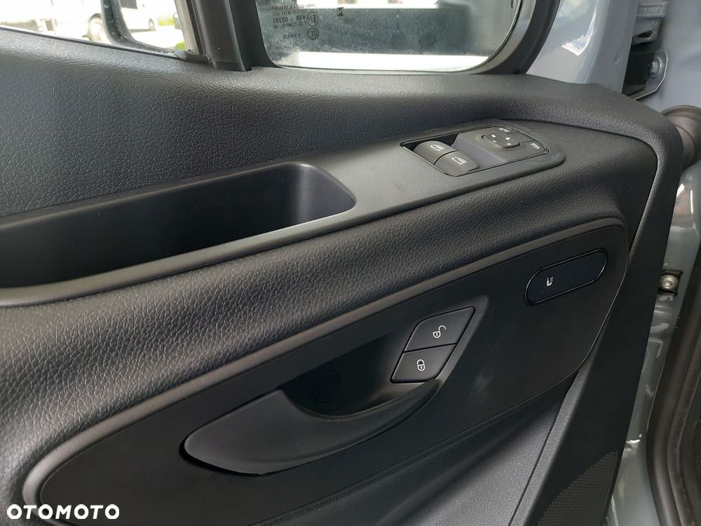 Mercedes-Benz Sprinter 317 CDI OM654 - 16