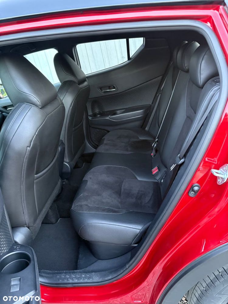 Toyota C-HR 2.0 Lounge - 12