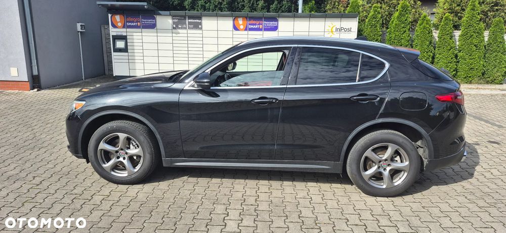 Alfa Romeo Stelvio - 9