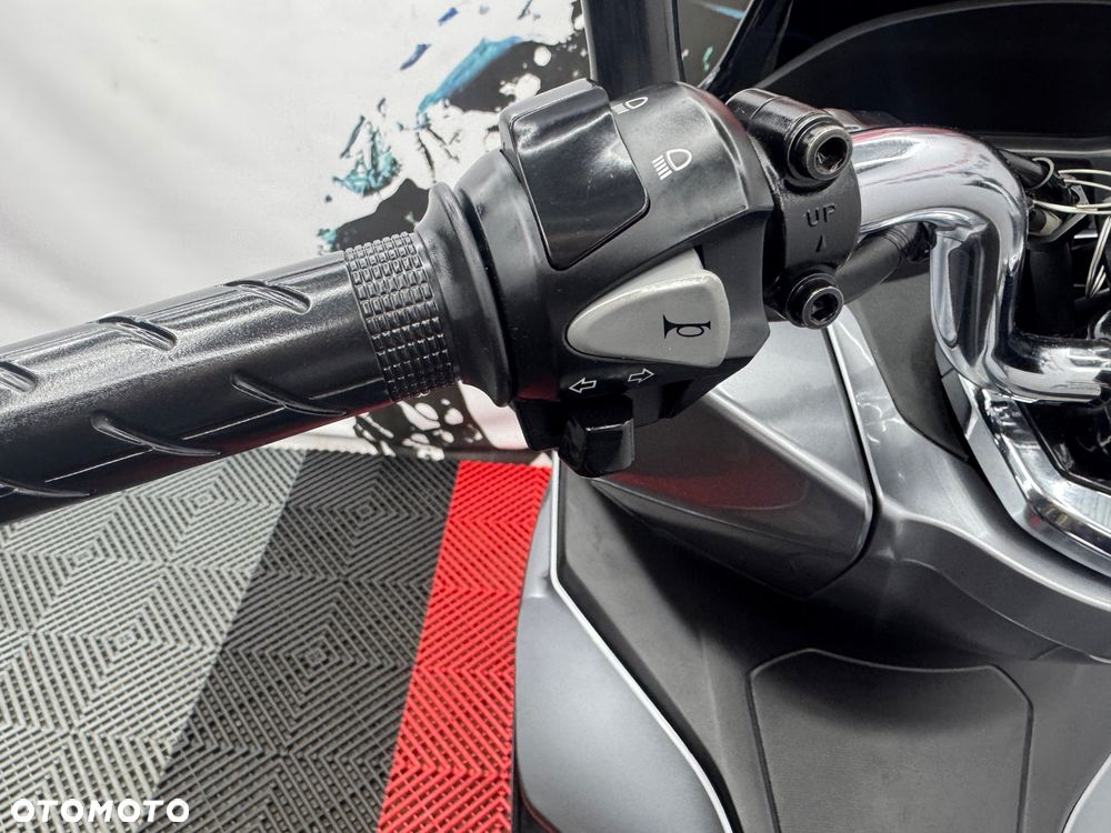 Honda PCX - 21