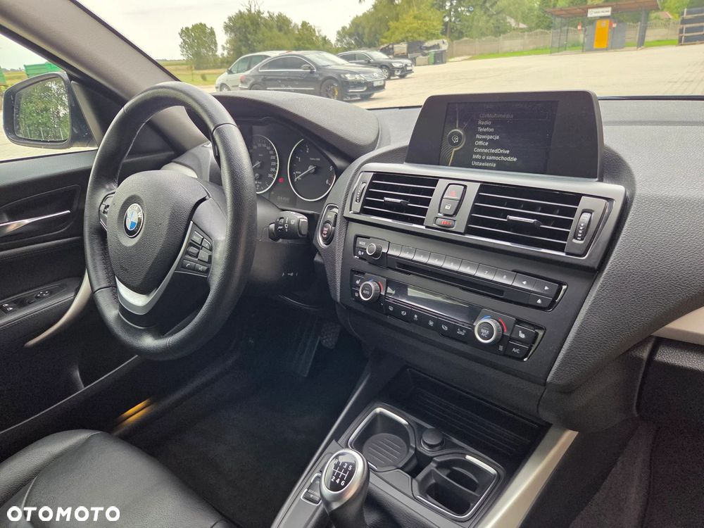 BMW Seria 1 120d BluePerformance Sport Line - 26