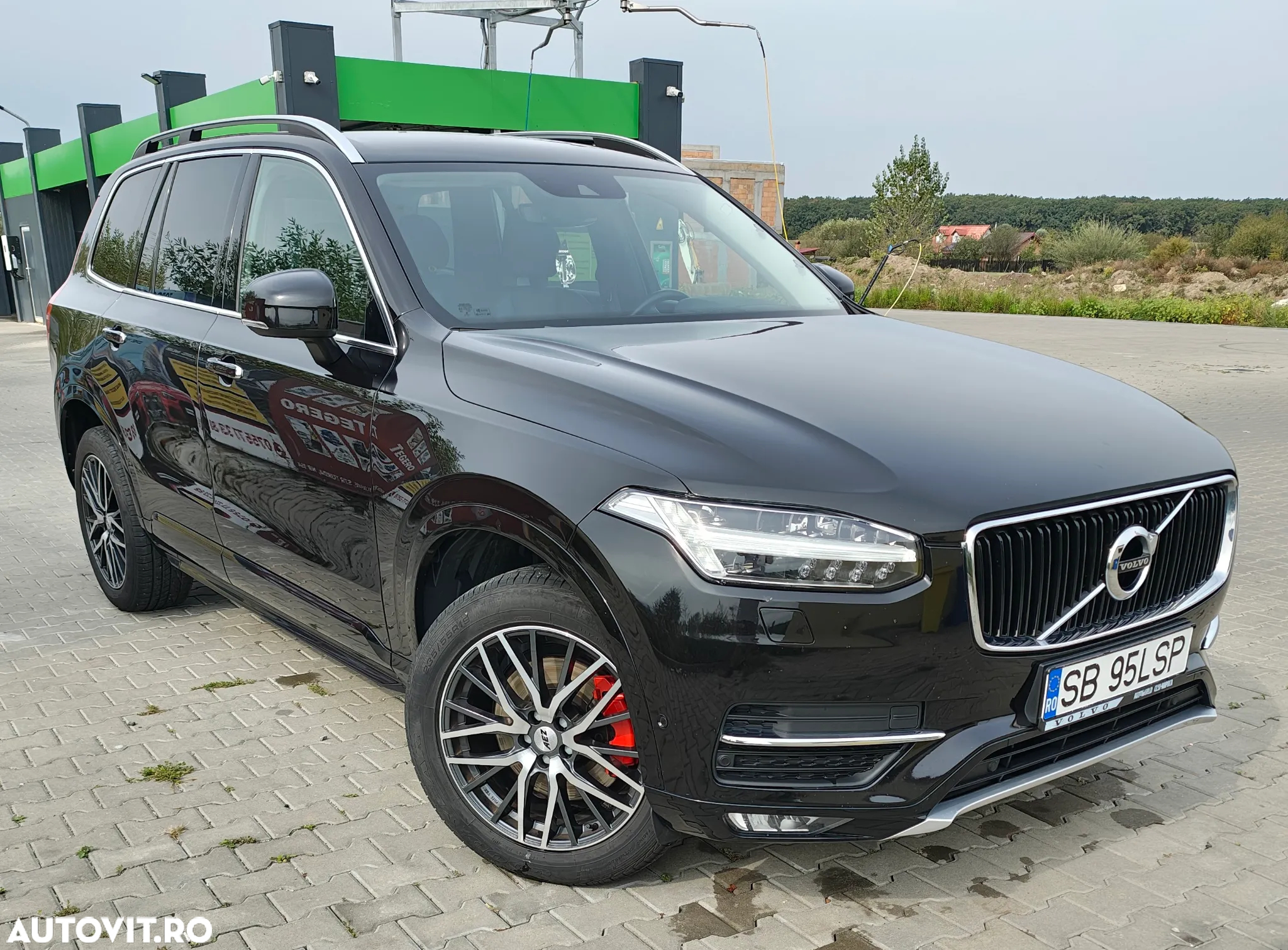 Volvo XC 90 D5 AWD Momentum - 3