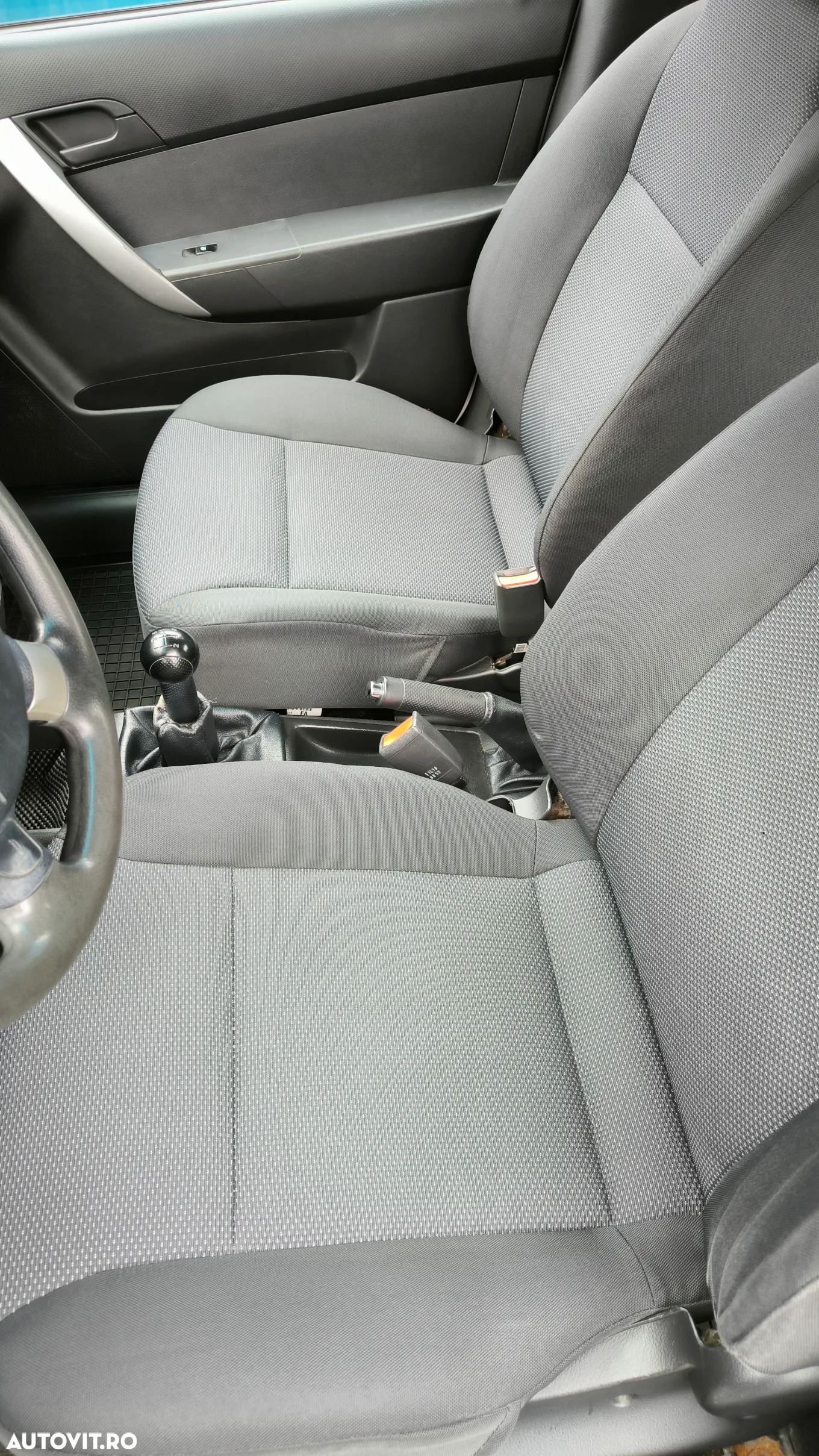 Chevrolet Aveo - 9