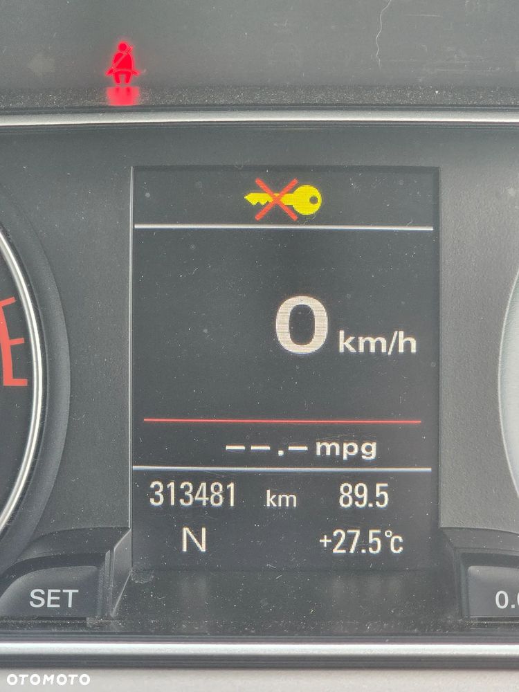 Audi A4 Avant 35 TDI S tronic - 24
