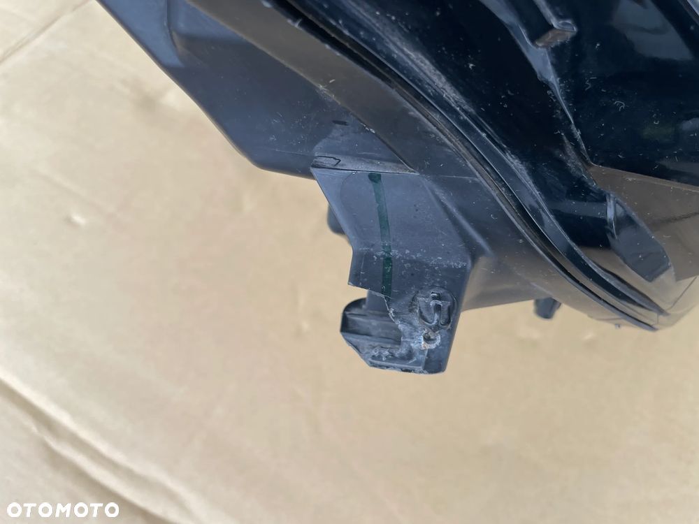 LAMPY PRZEDNIE TESLA MODEL 3 Y LIFT  2020-- Full-led - 8