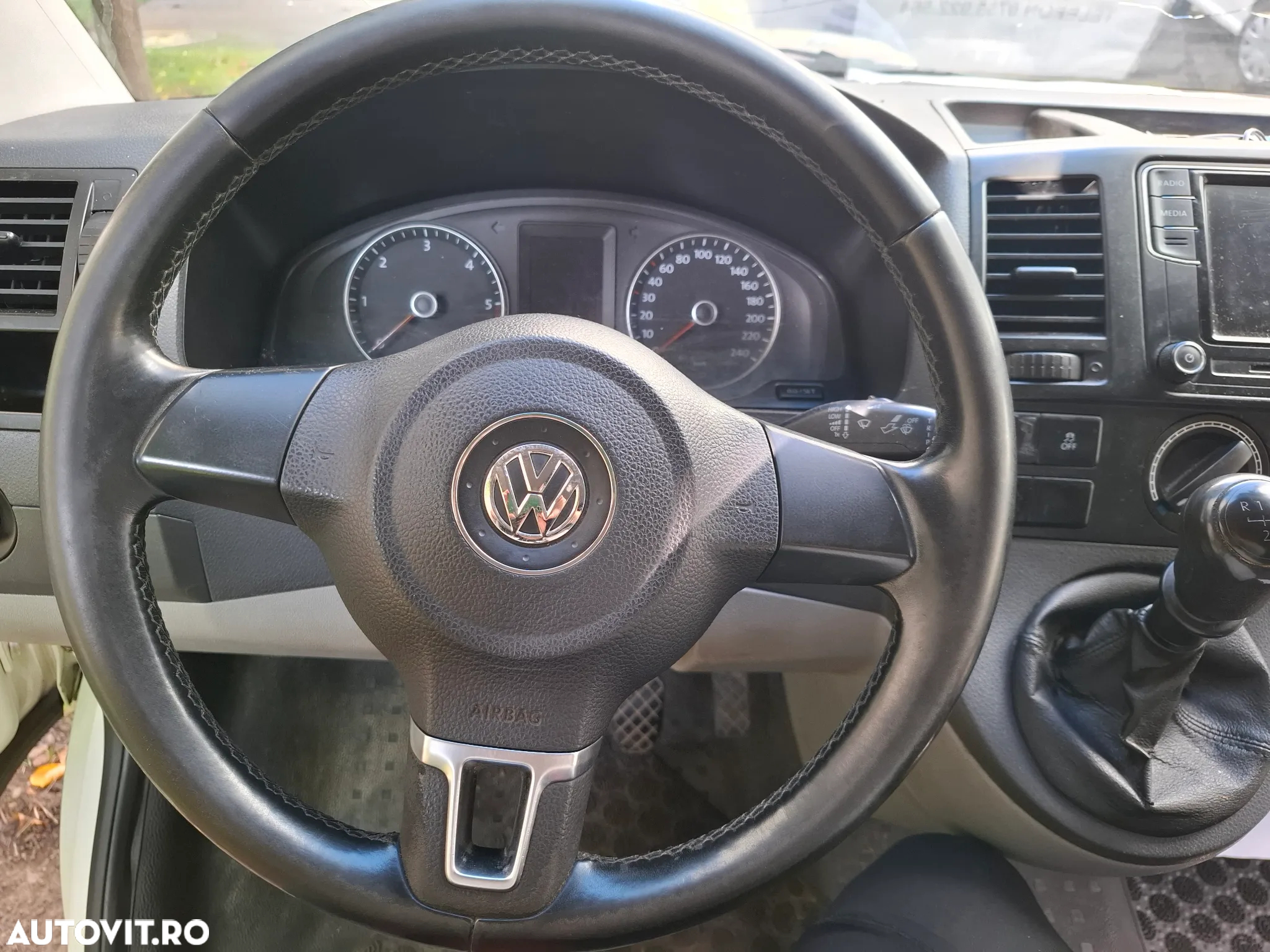 Volkswagen T5 - 8