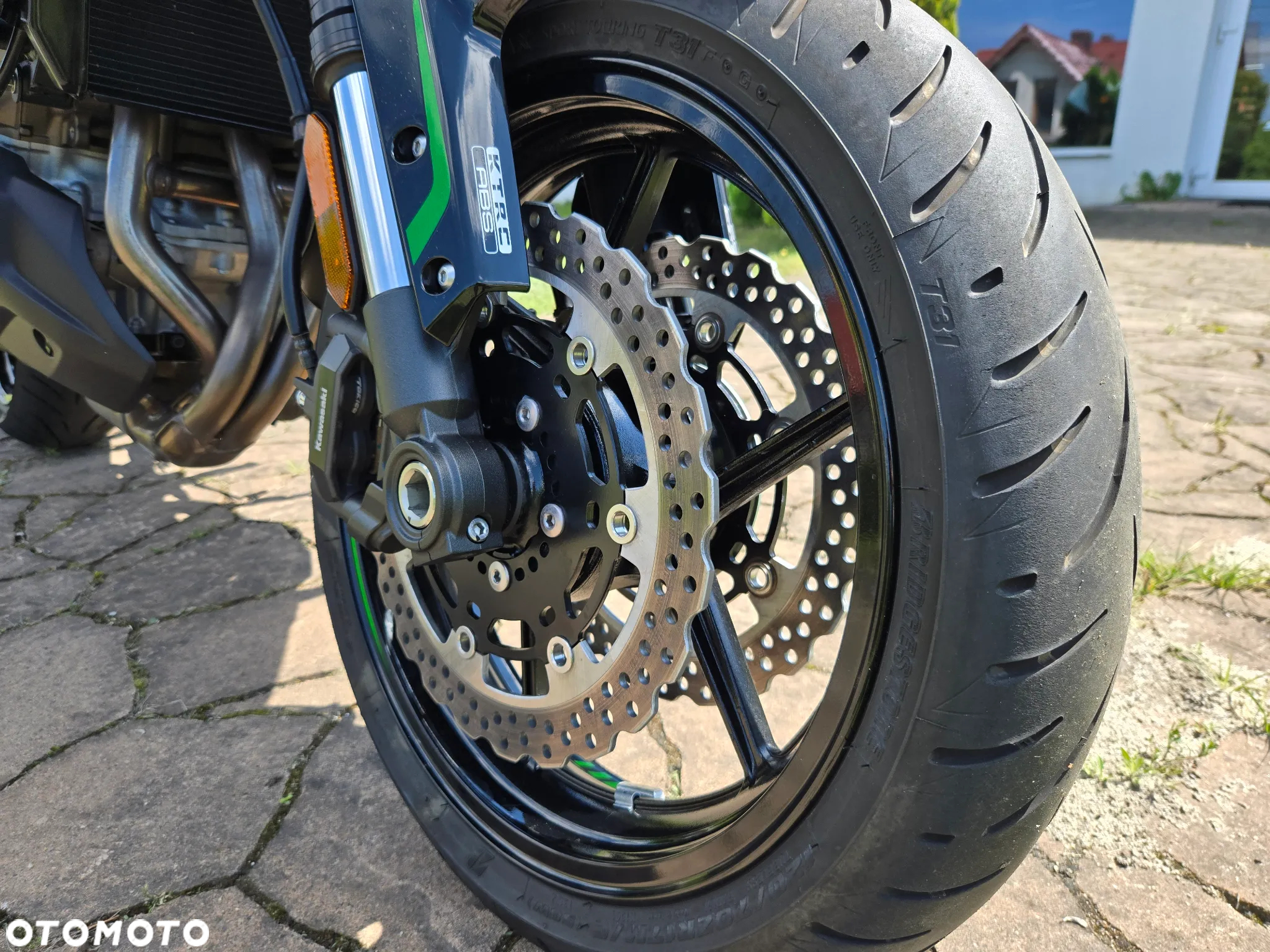 Kawasaki Versys 1000 - 24