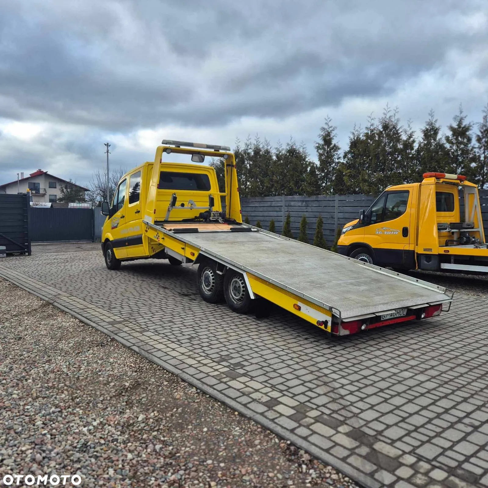 Mercedes-Benz Sprinter - 2