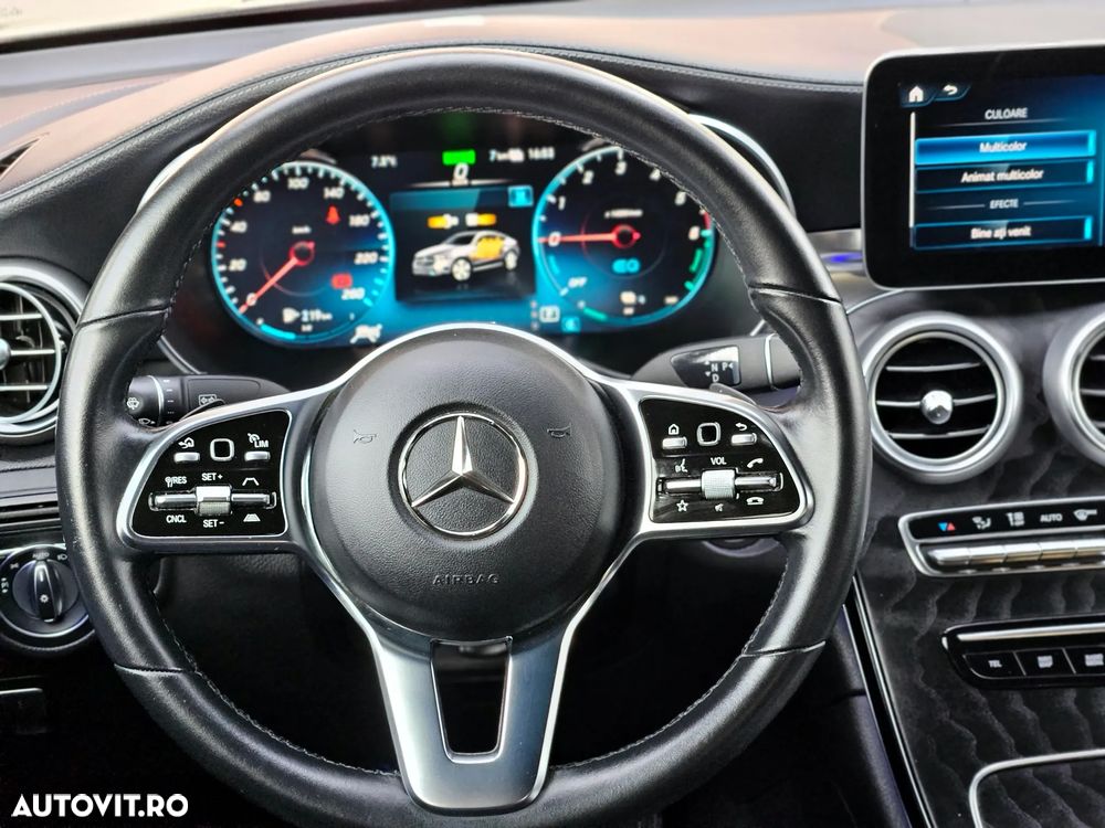 Mercedes-Benz GLC Coupe 300 de 4Matic 9G-TRONIC - 23