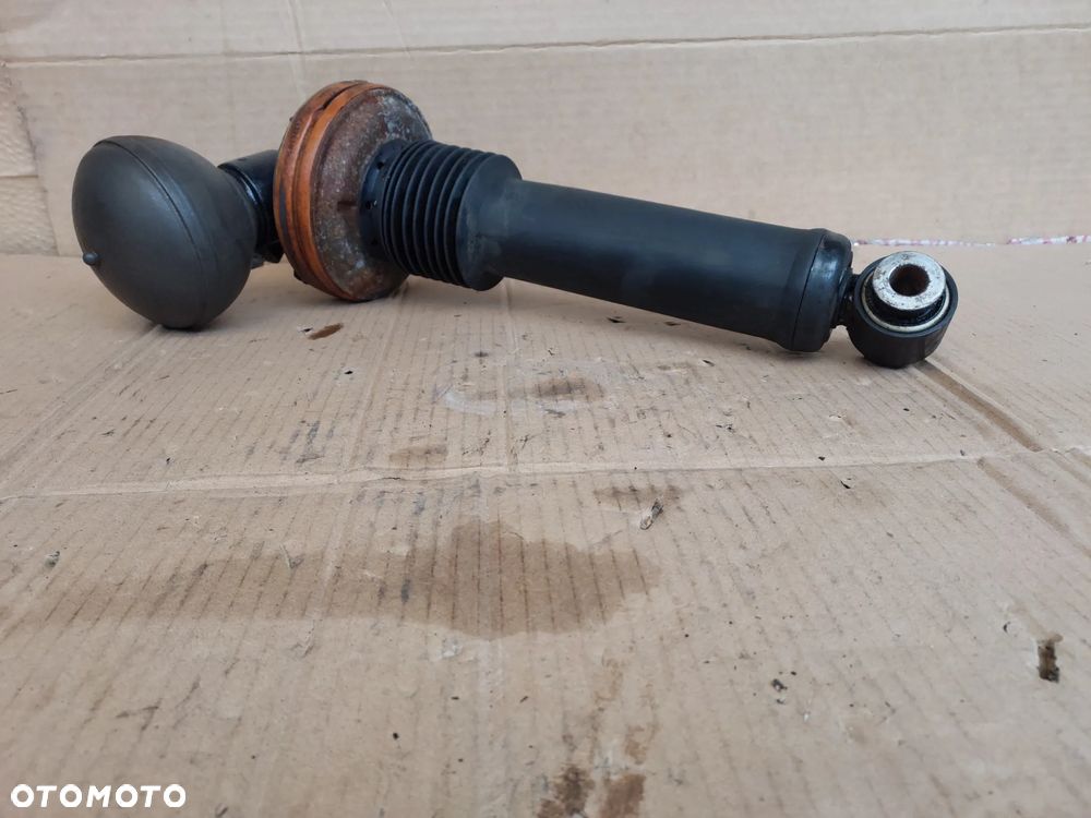 Siłownik siłowniki amortyzator prawy przód 9674996780 Citroen C5 III x7 Suchy sprawny sprawdzony Szybka wysyłka Paczkomat - 1