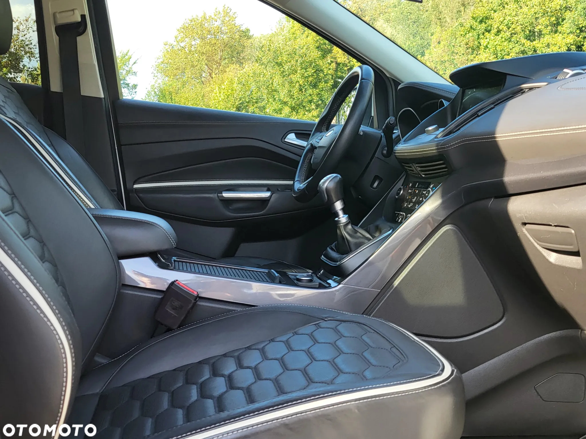 Ford Kuga Vignale 1.5 EcoBoost FWD - 11