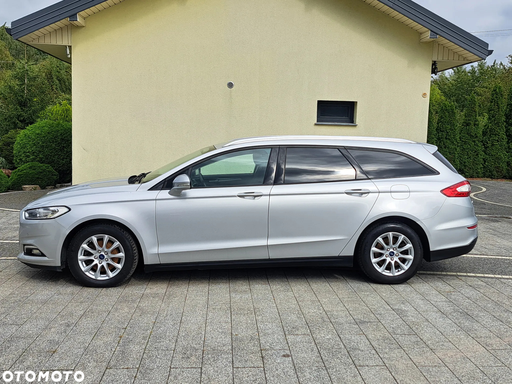 Ford Mondeo 2.0 EcoBlue Trend - 4
