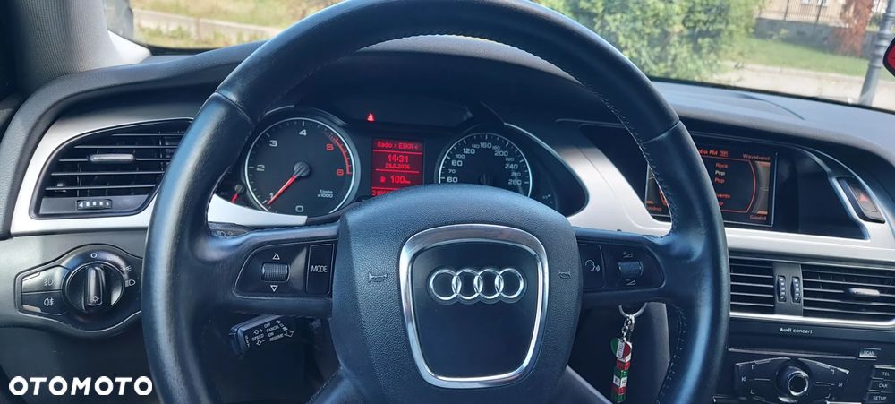 Audi A4 Avant 2.0 TDI Multitronic - 14