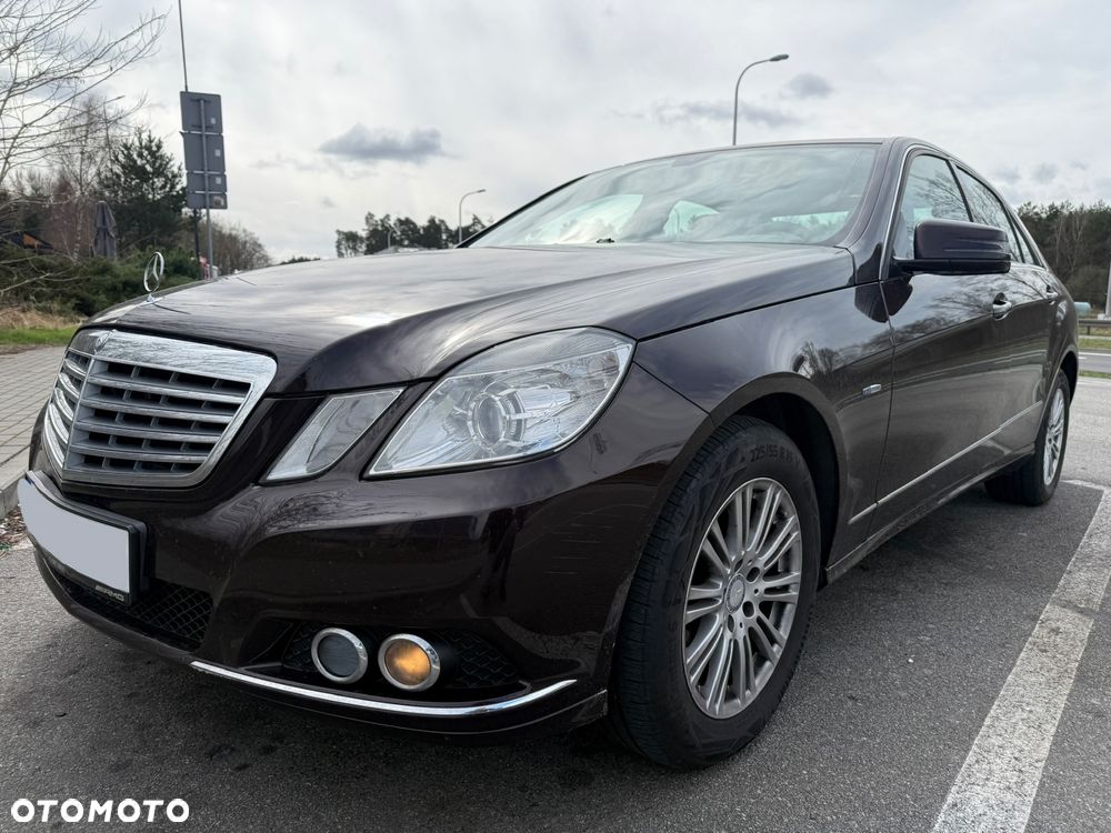 Mercedes-Benz Klasa E 220 CDI BlueEff Elegance - 2