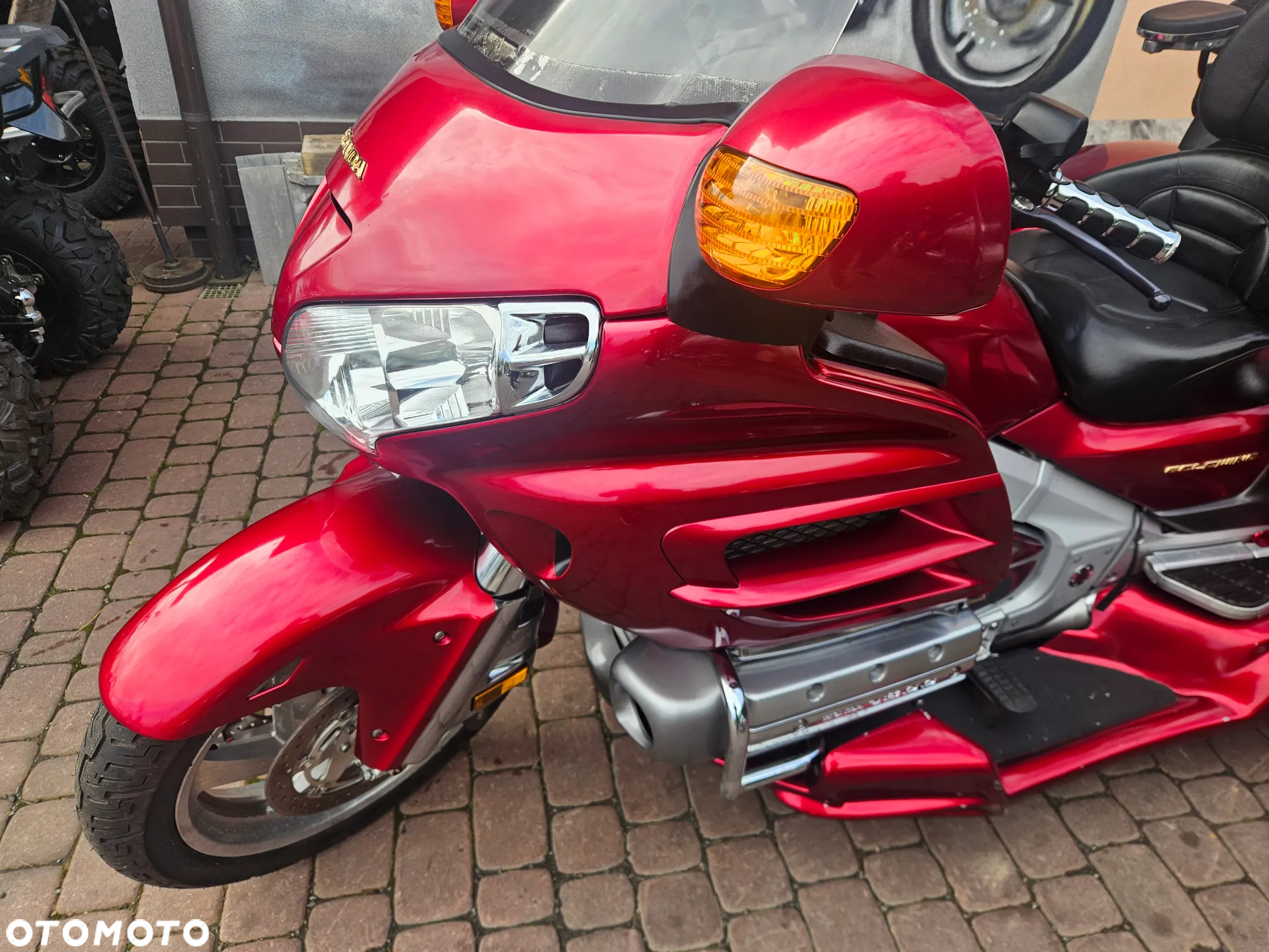 Honda GL - 10