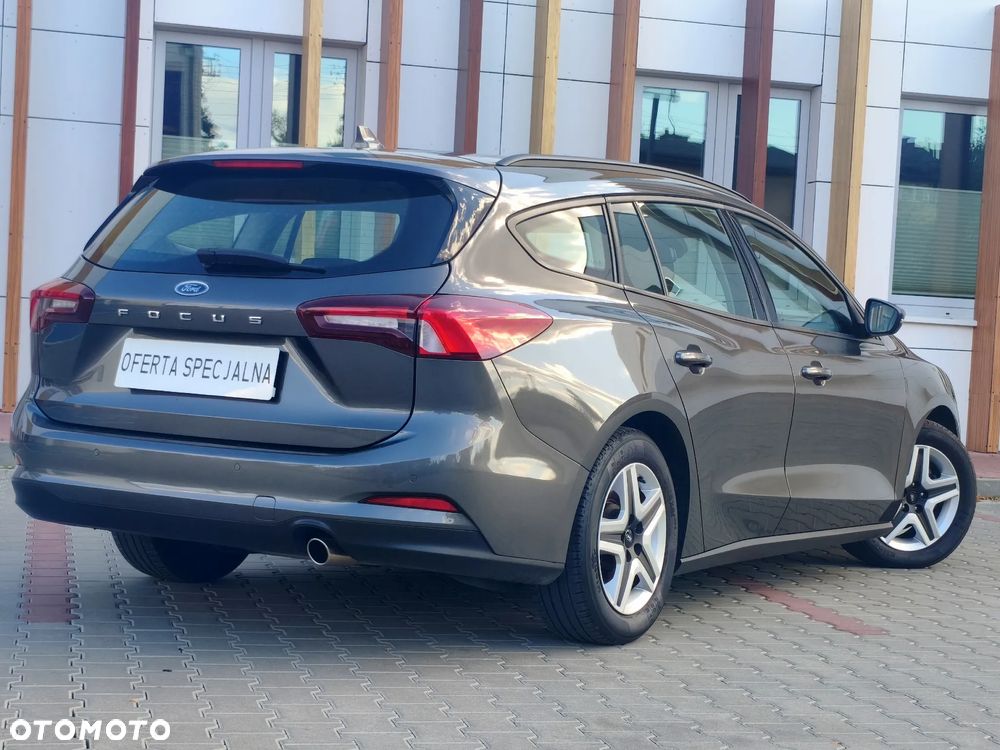 Ford Focus - 22