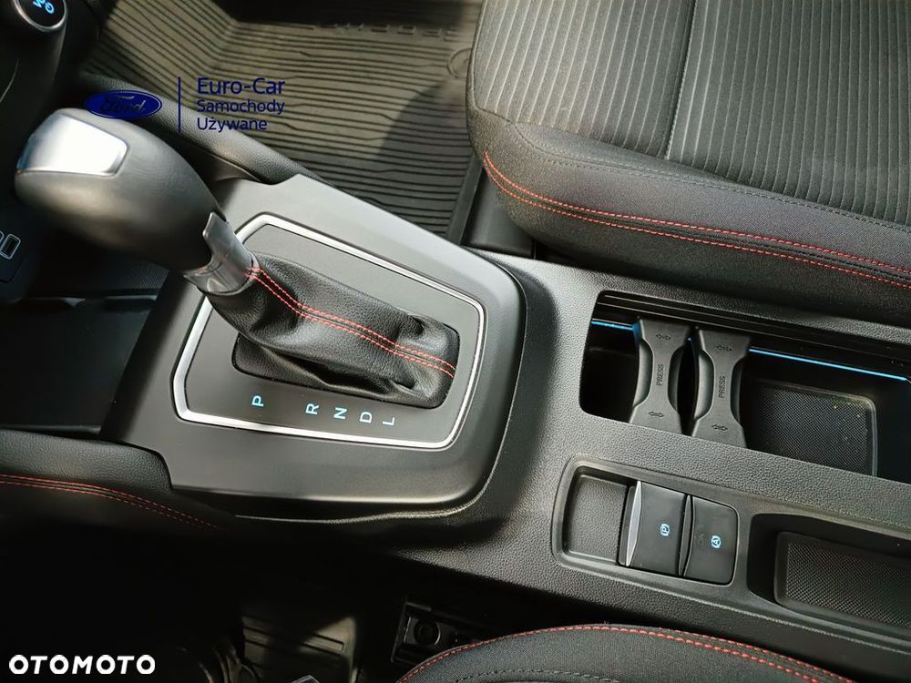 Ford Focus 1.0 EcoBoost mHEV ST-Line X - 26