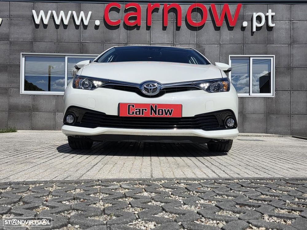 Toyota Auris 1.4 D-4D Comfort+Pack Techno - 6