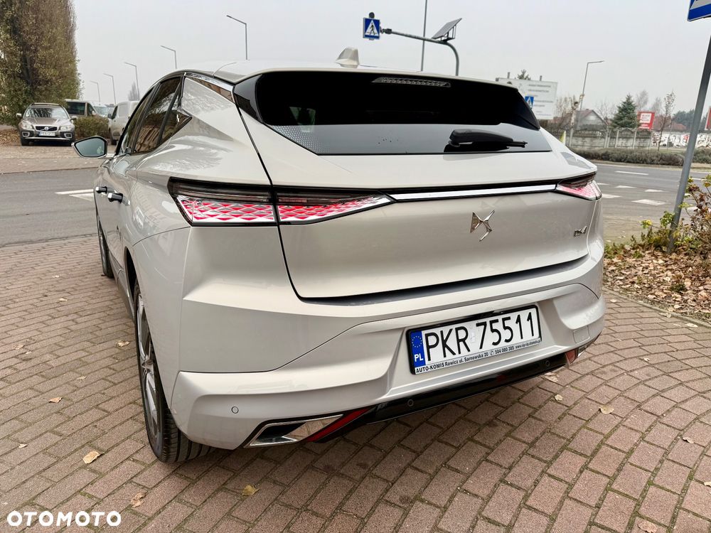 DS Automobiles DS 4 1.5 BlueHDi Étoile Nappa - 24