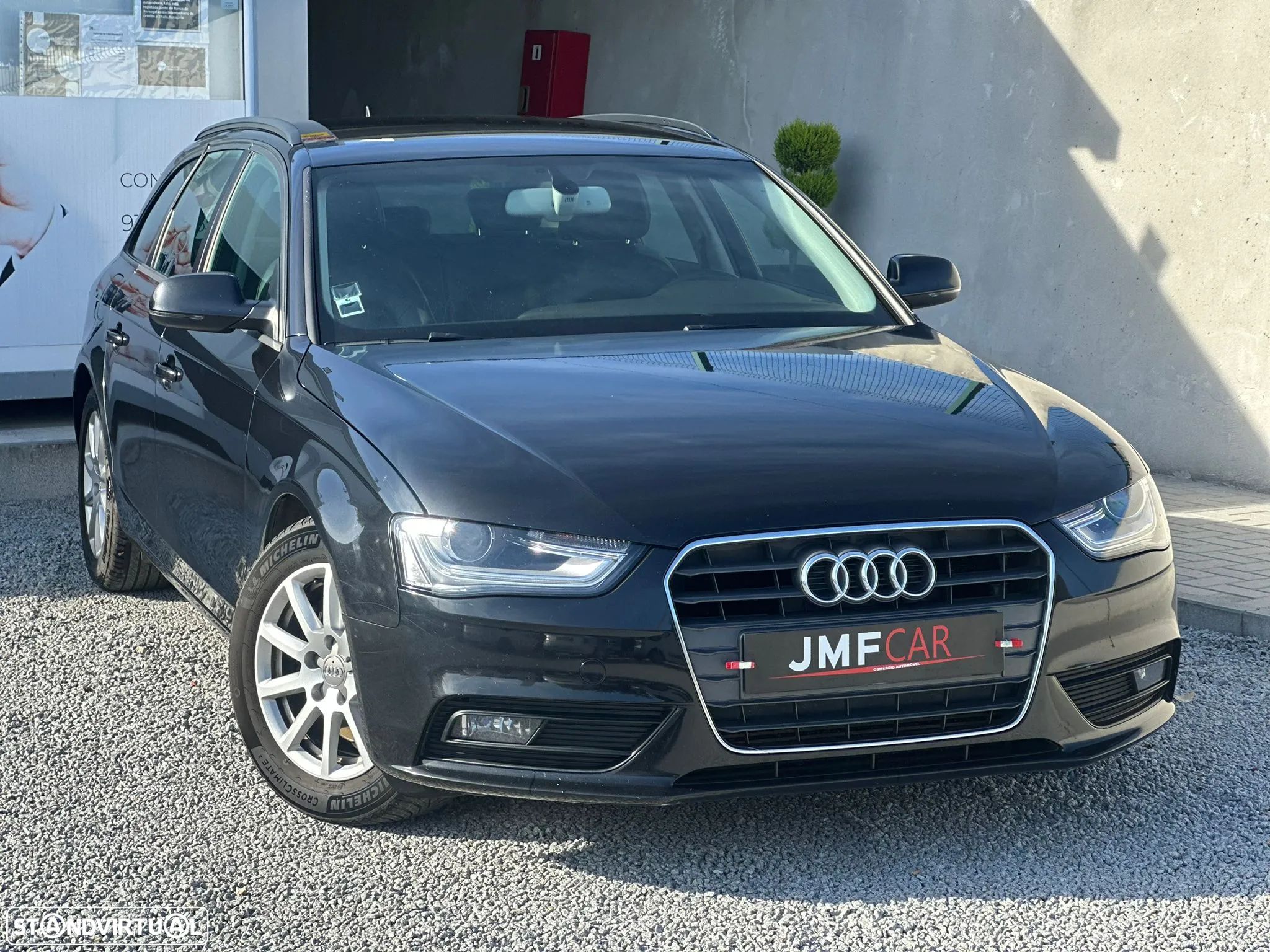 Audi A4 Avant 2.0 TDI Business Line - 1