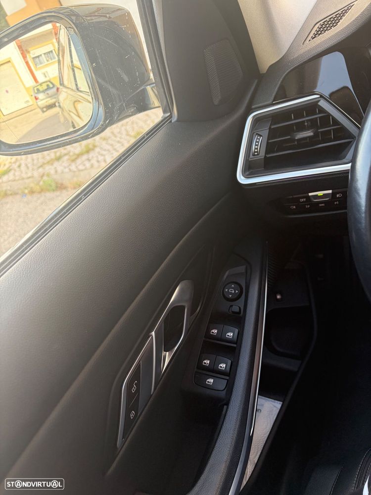 BMW 330 - 10