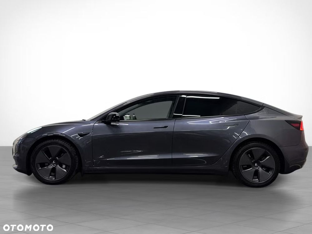Tesla Model 3 - 2