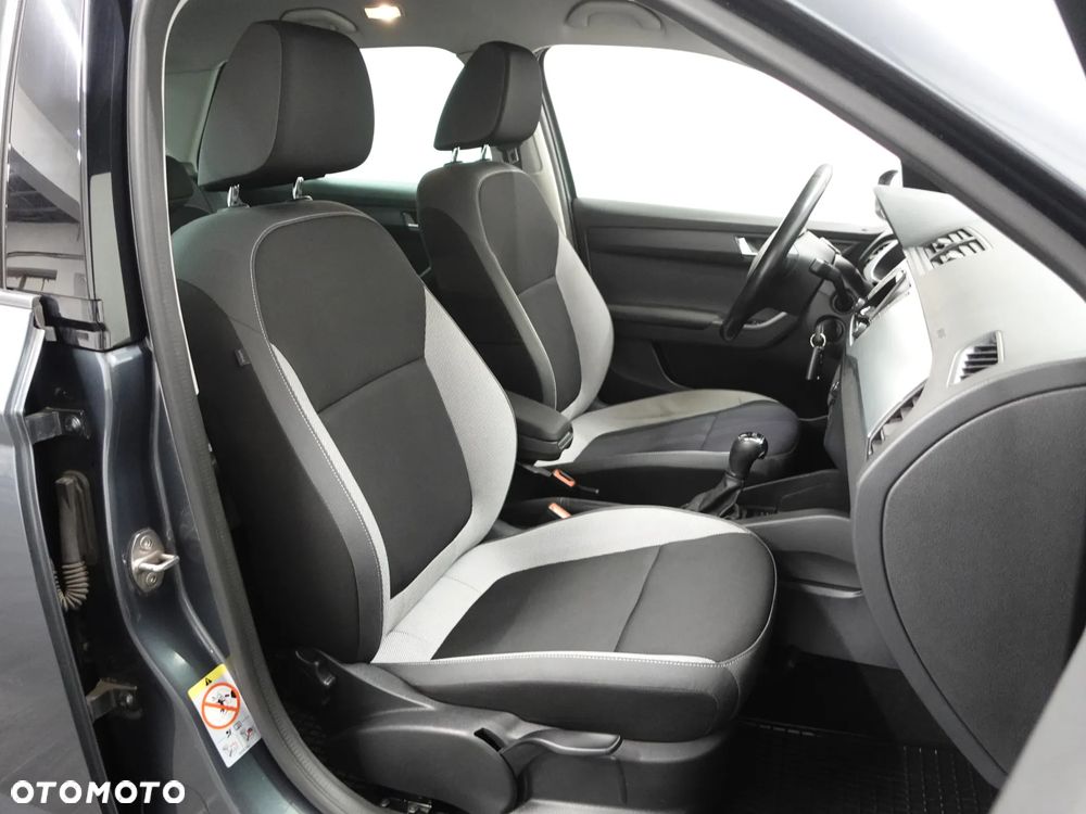Skoda Fabia 1.2 TSI DSG Ambition - 25