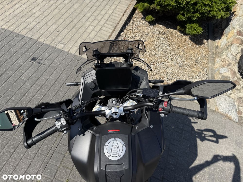 VOGE 525DSX - 8