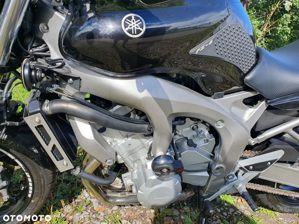 Yamaha FZ6 - 6