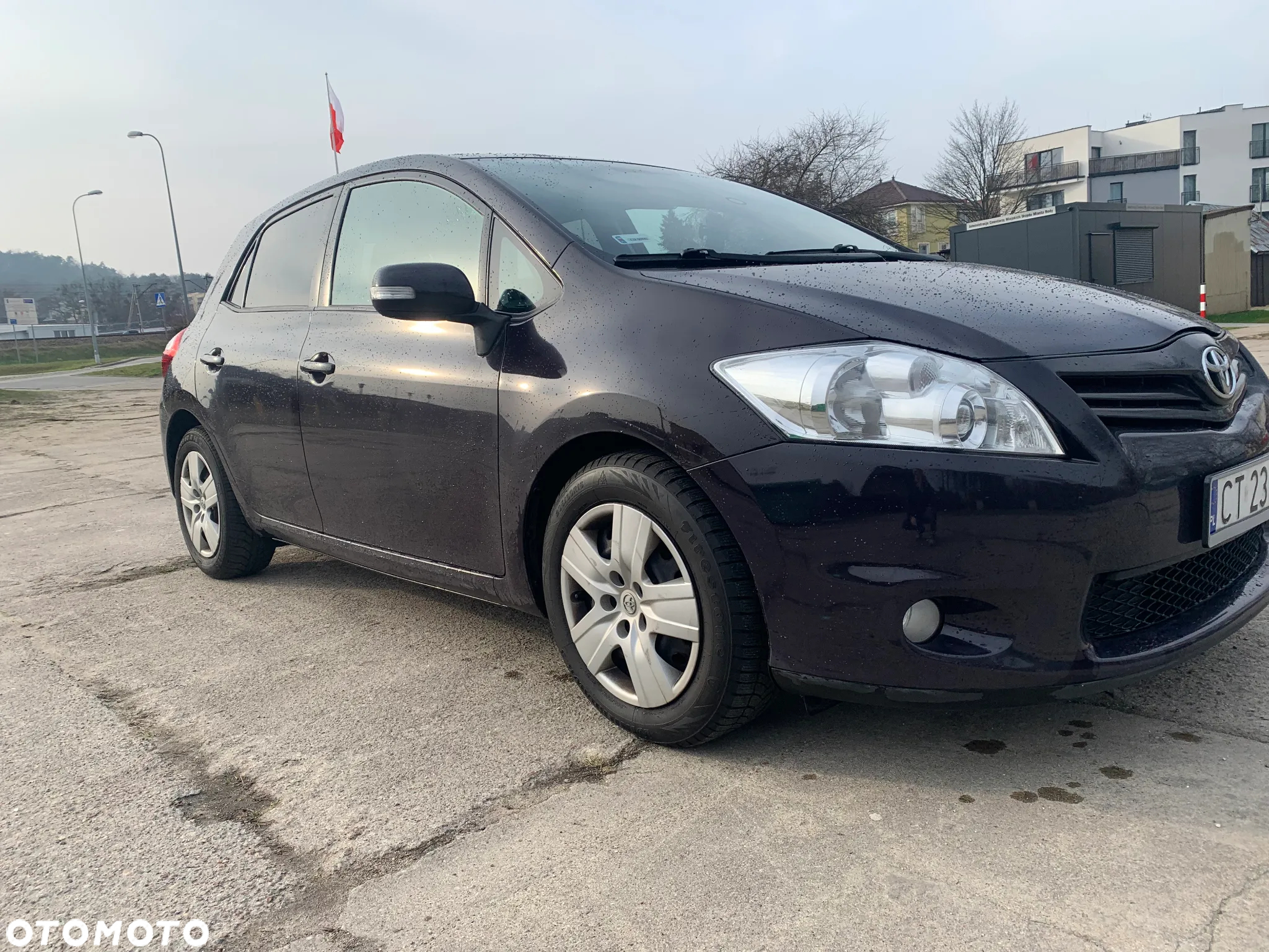 Toyota Auris 1.6 2010 - 12