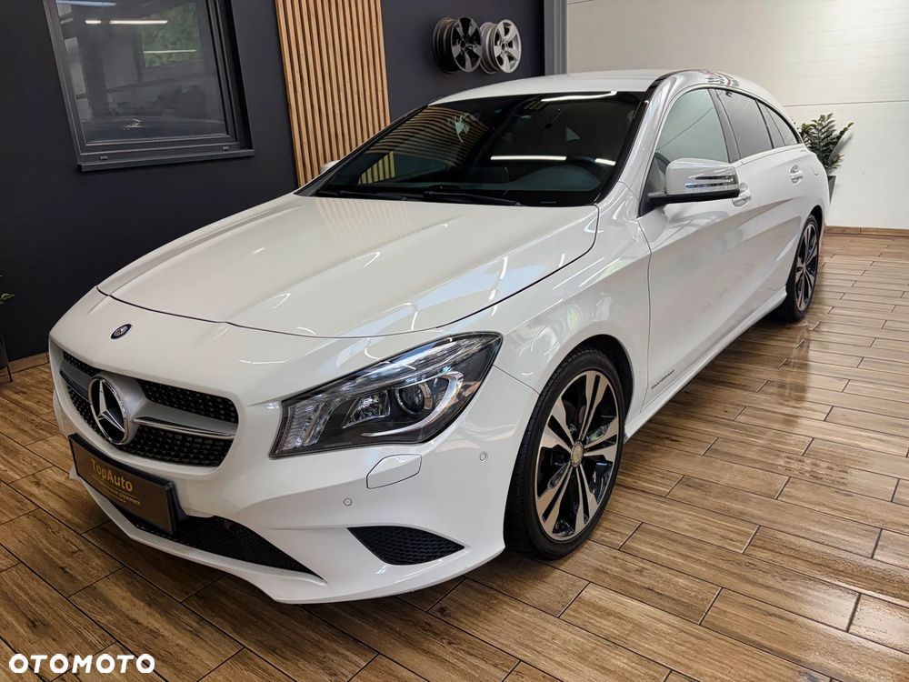 Mercedes-Benz CLA 200 - 12