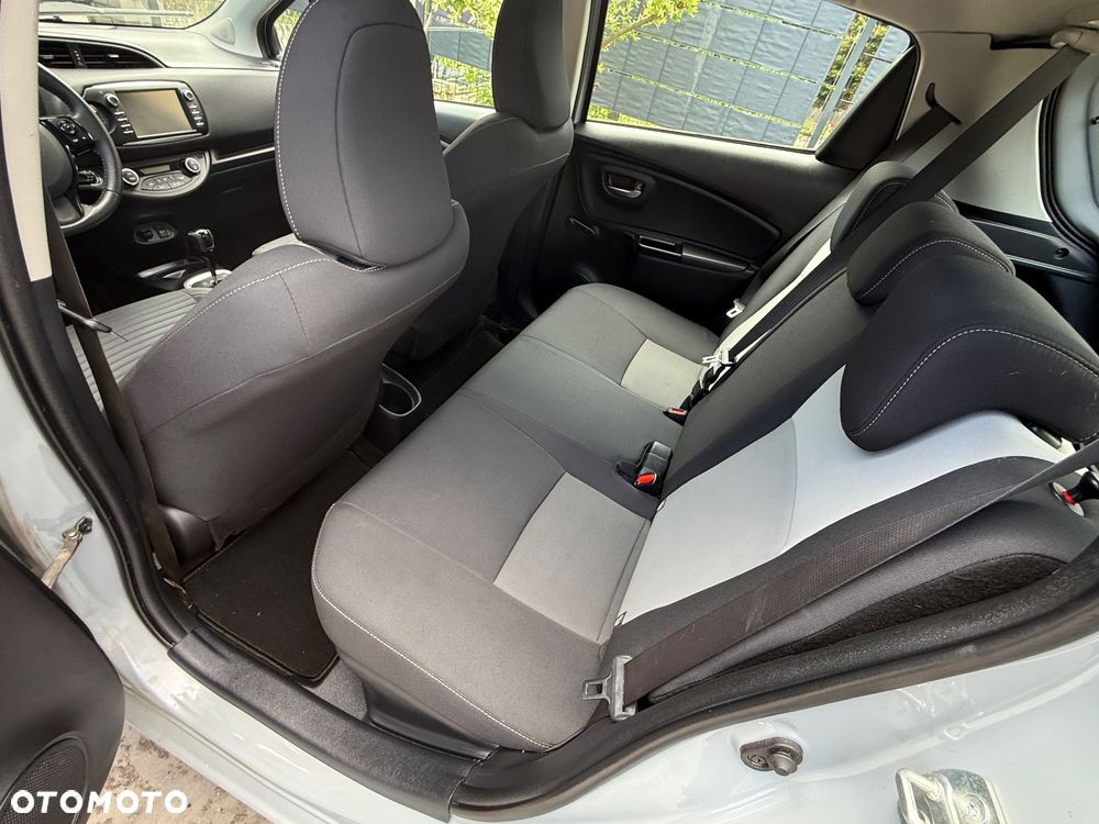Toyota Yaris 1.5 VVT-i Comfort - 12