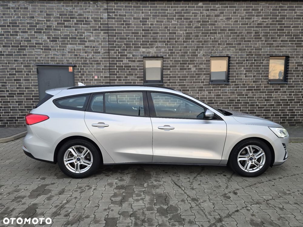Ford Focus SW 1.5 TDCi Titanium - 8