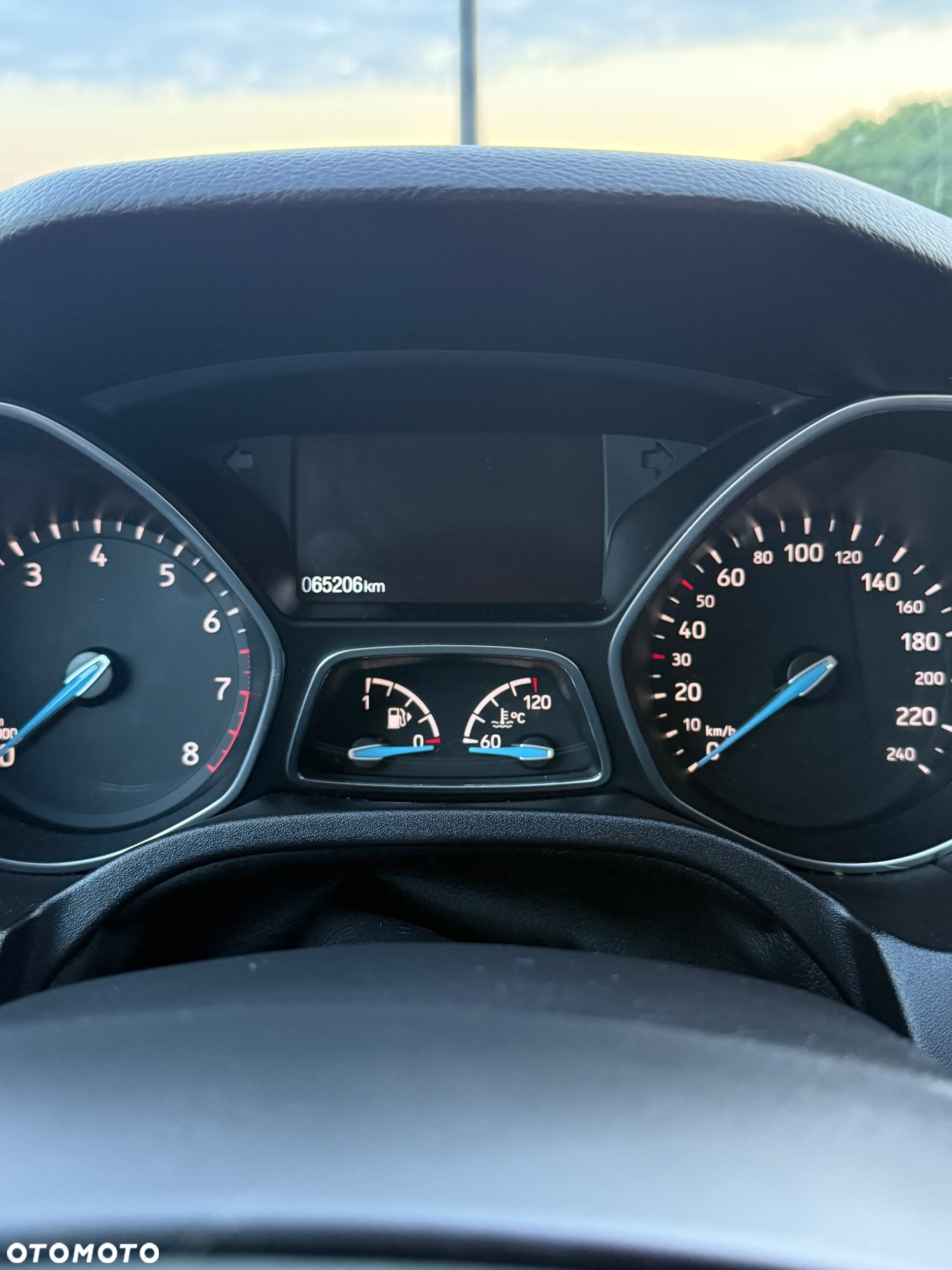 Ford Focus 1.6 Trend - 12