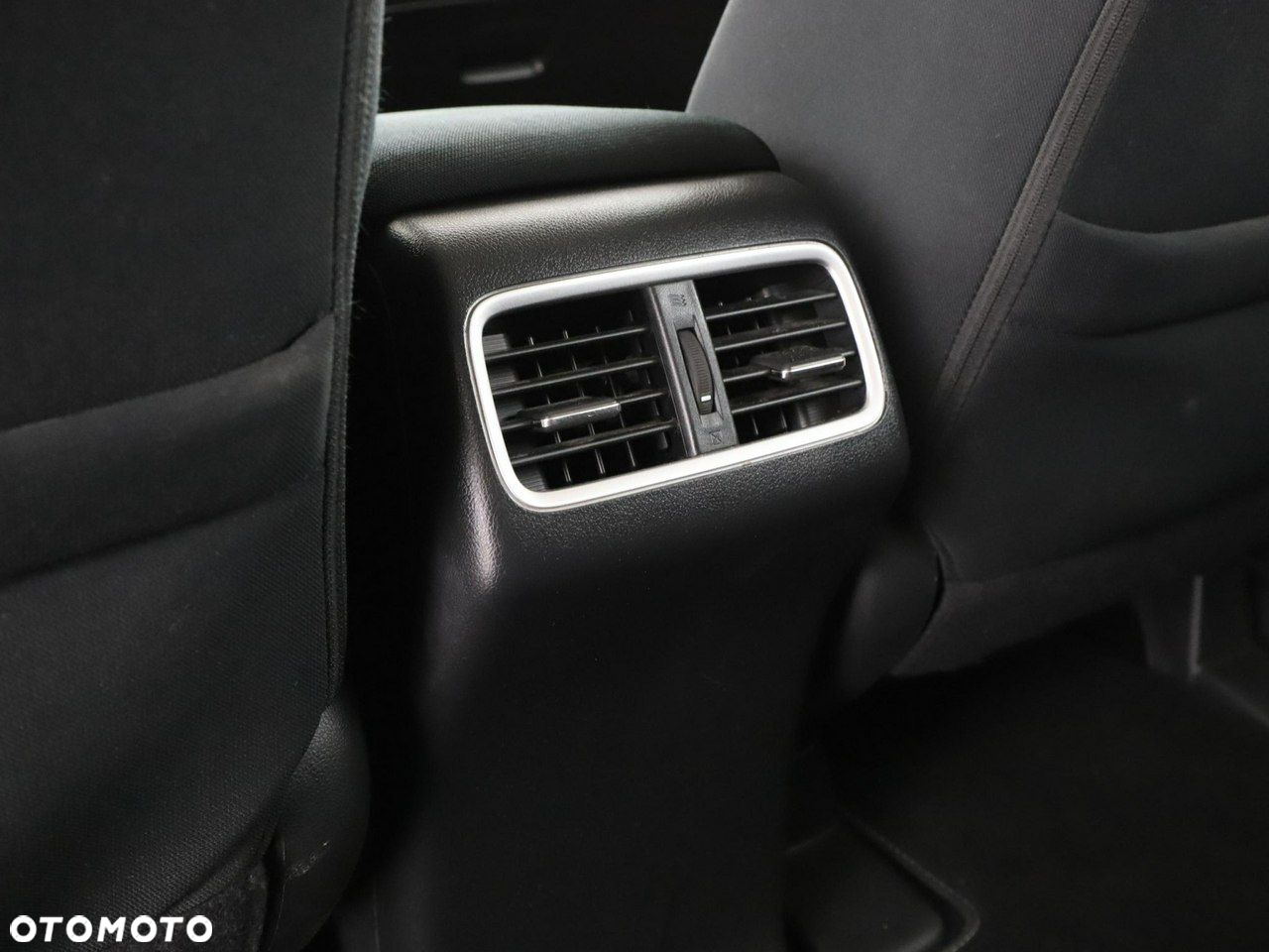 Honda CR-V 1.6i DTEC 2WD Elegance - 34