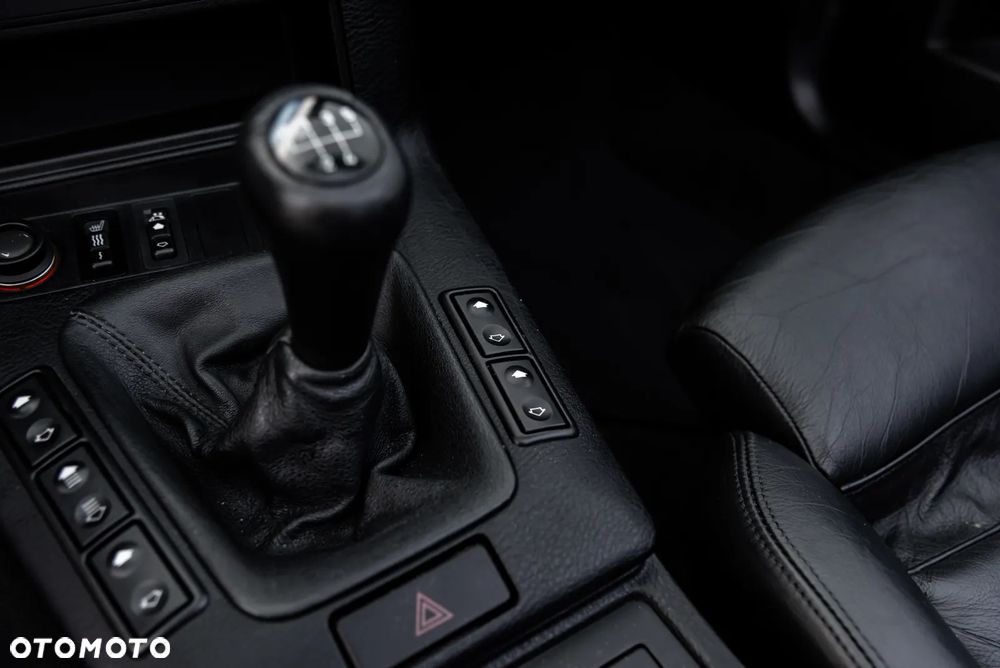 BMW Seria 3 - 33