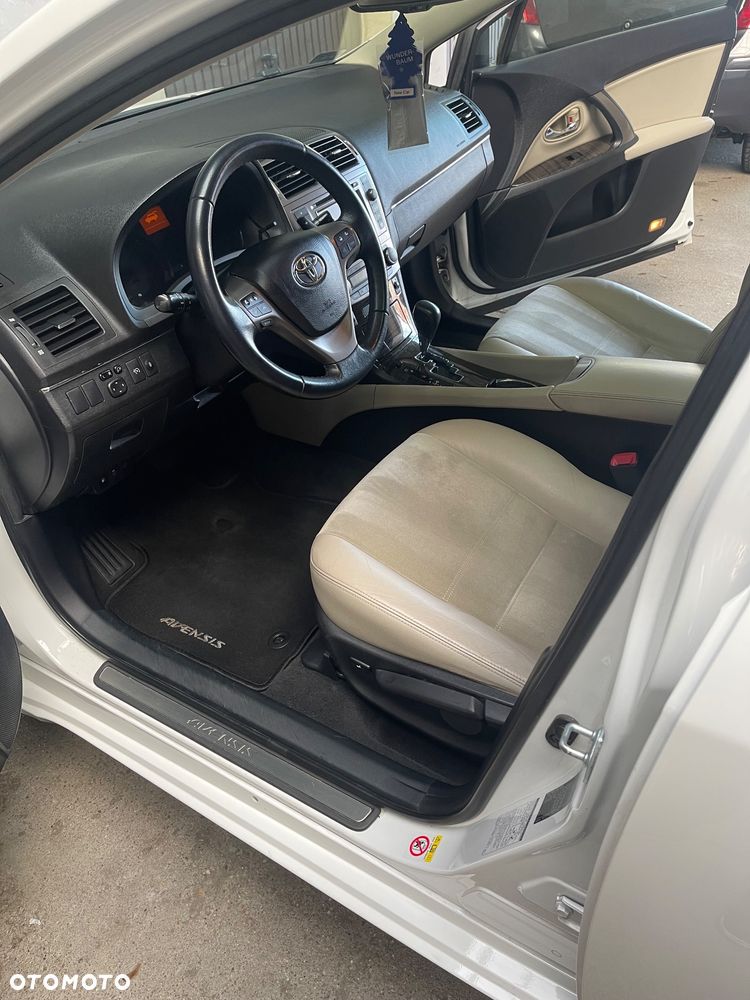 Toyota Avensis 2.2 D-CAT Prestige - 16