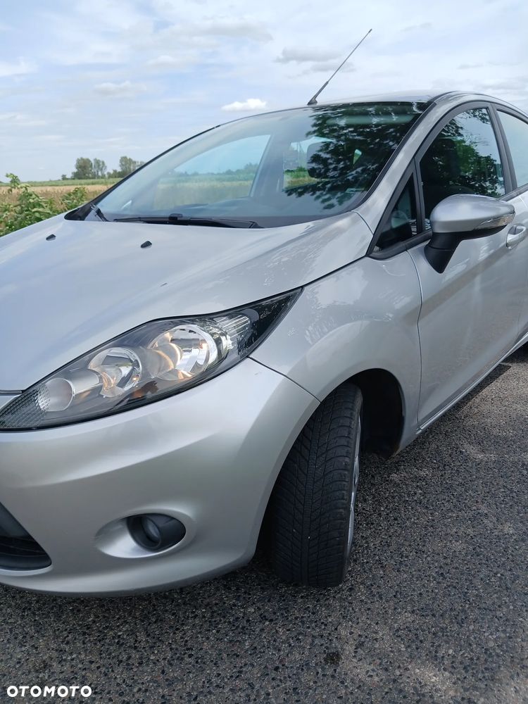 Ford Fiesta 1.25 Trend EU5 - 13