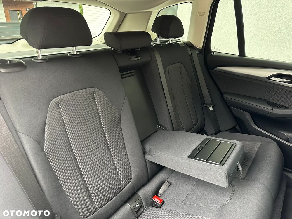 BMW X3 xDrive20i sport - 30