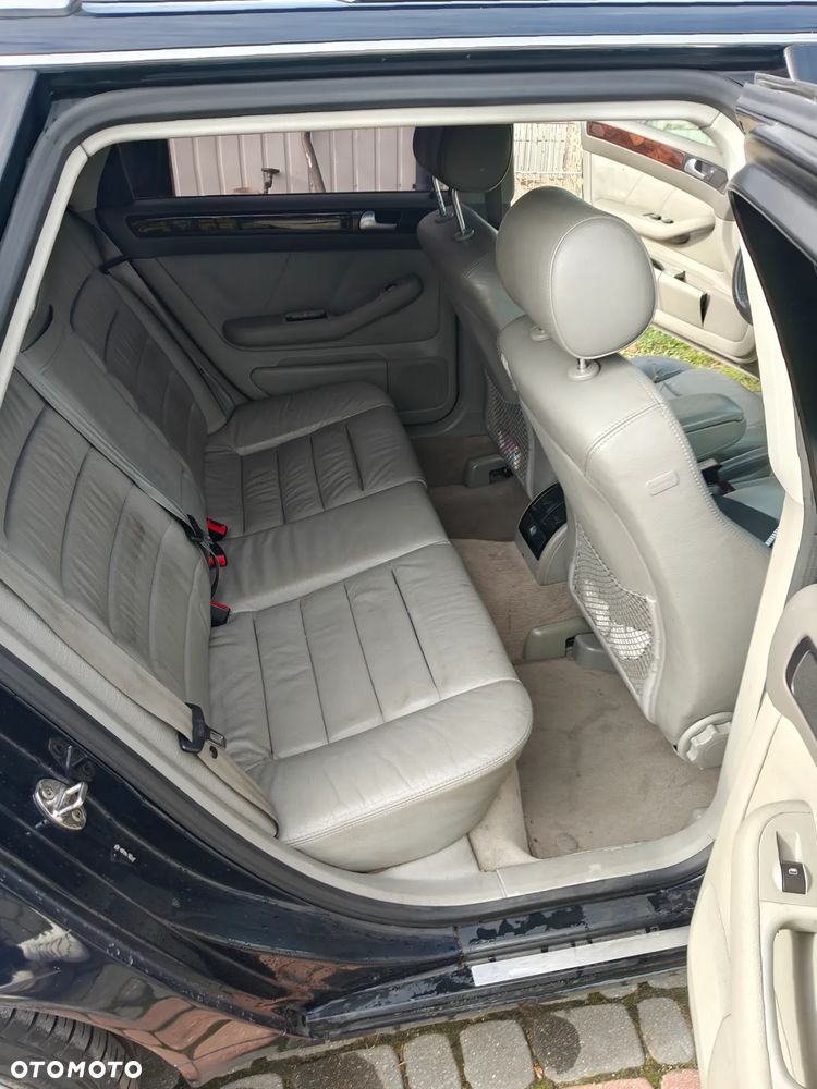 Audi A6 Avant 2.4 Multitronic - 10