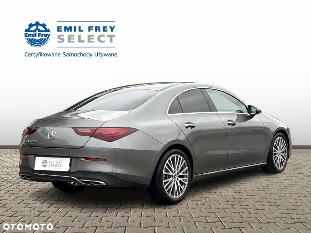 Mercedes-Benz CLA - 5