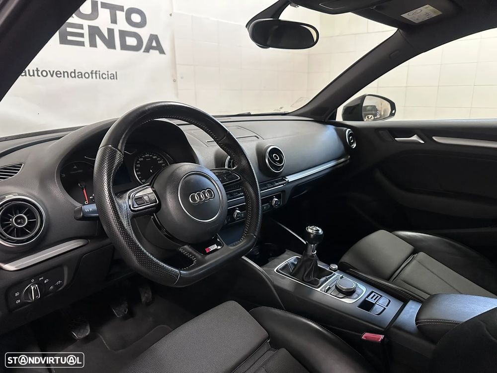 Audi A3 Sportback 2.0 TDI S line Sport Pack - 7