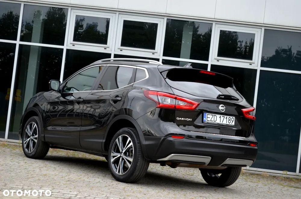 Nissan Qashqai 1.6 DIG-T N-Connecta - 22