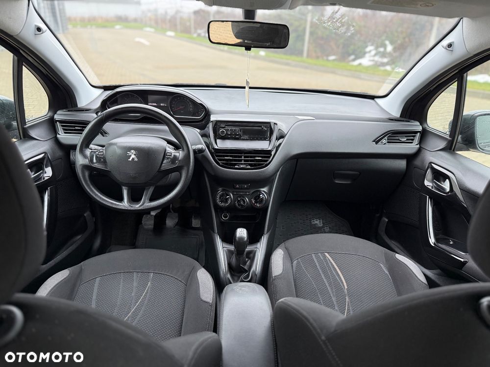 Peugeot 208 1.4 VTi Access - 5