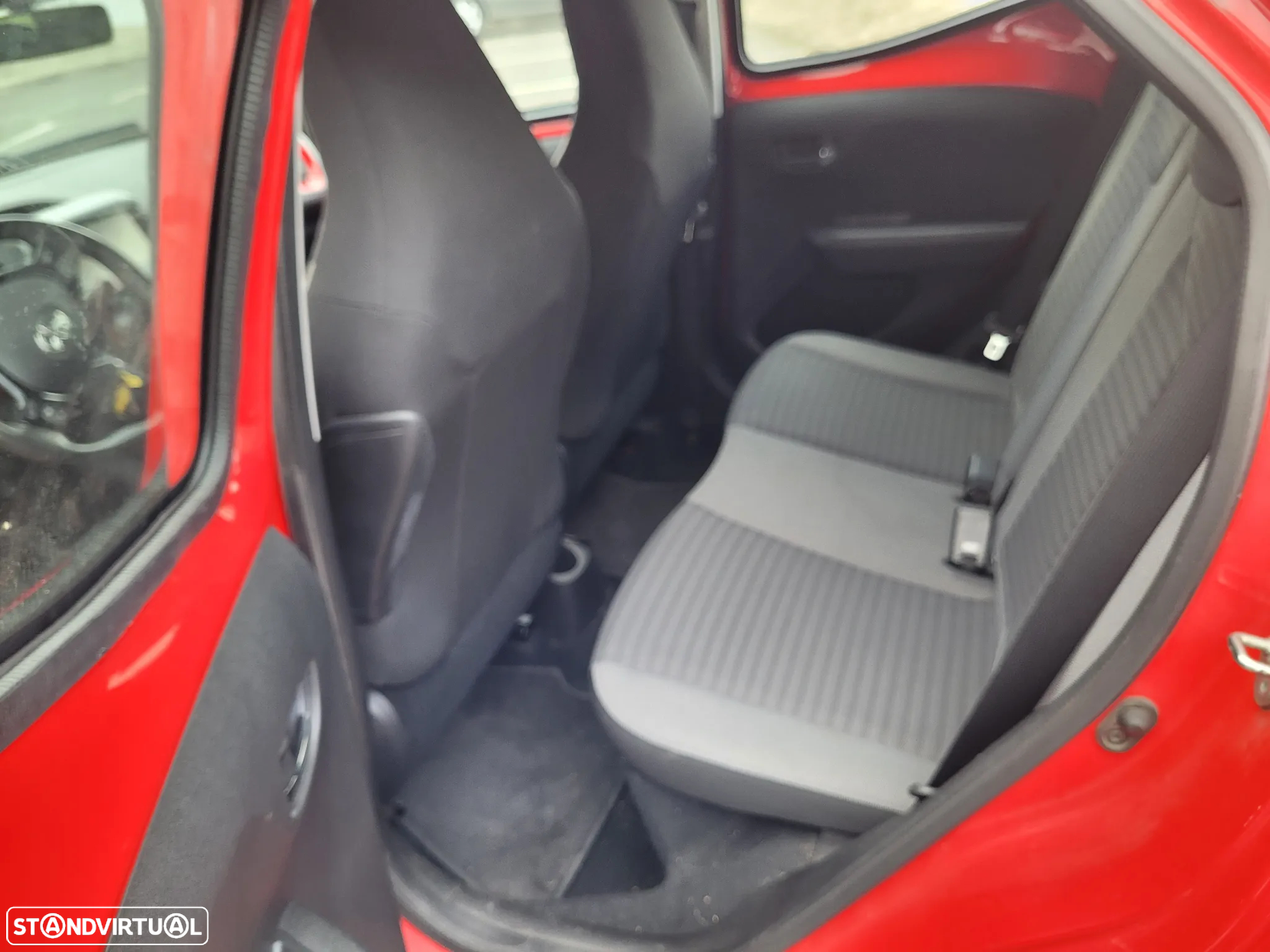 Toyota Aygo 1.0 X-Play+X-Touch - 17